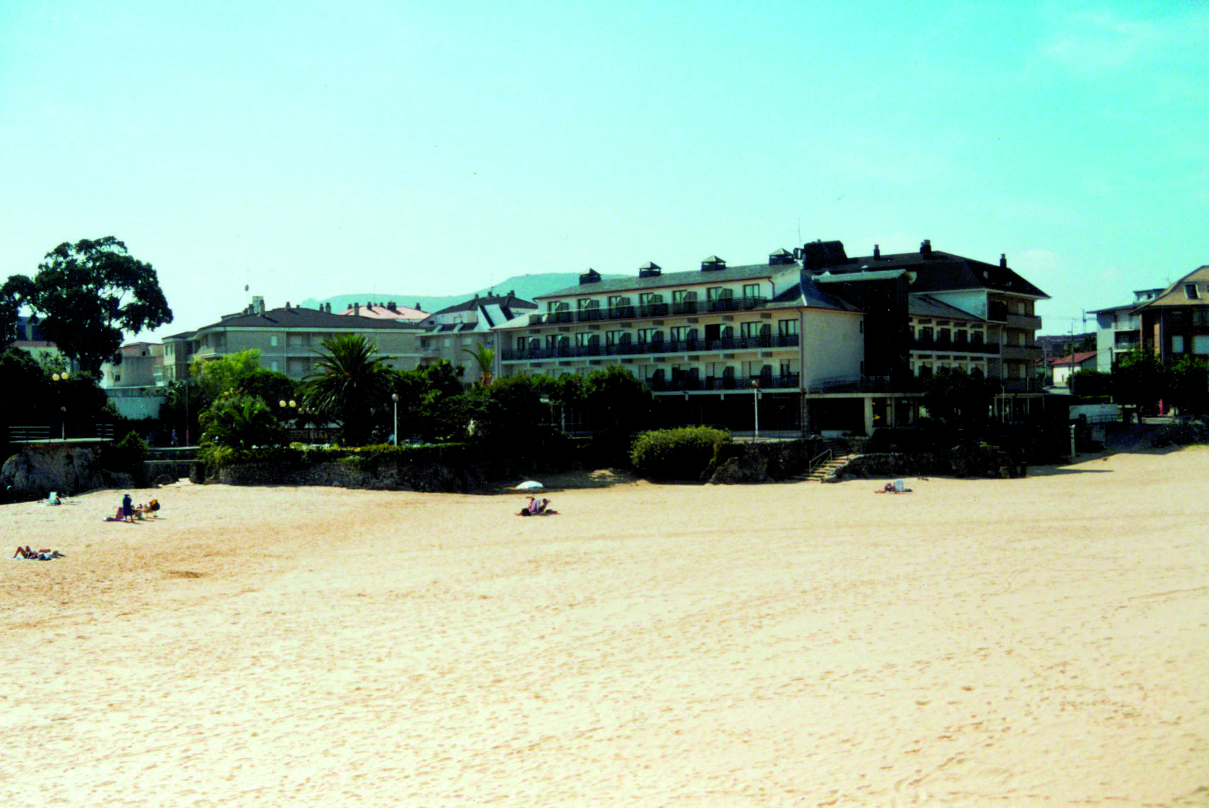 Hotel Alfar Isla Plana Exteriör bild